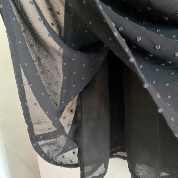 119 RICKI’S plus sheer black top - Picture 6 of 8